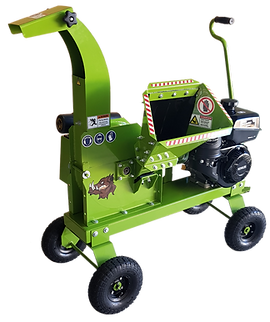 Yardbeast 2510 dedicated wood chipper with self feeding