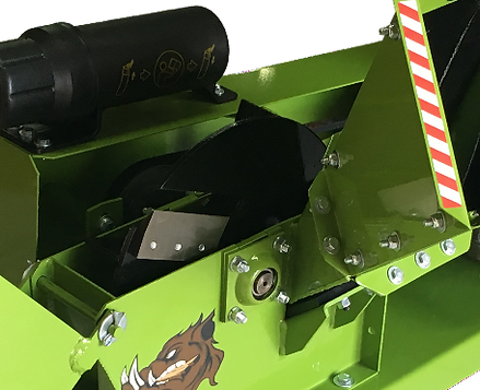 split chipper frame that allows fro quick chipper blade inspection